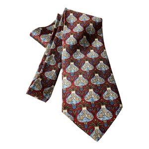 Victoria & Albert Museum Silk Necktie Men’s Tie 47” Long and 3 3/4” Wide